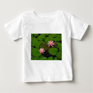 Camiseta Para Bebê Jardim cor-de-rosa do lírio de água dos lótus,