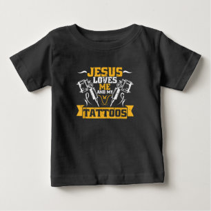 Camiseta Para Bebê Jesus ama  Jesus Me Ama E Minhas Tatuagens