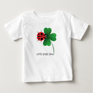 Camiseta Para Bebê Joaninha vermelha fofa na folha da sorte Crianças