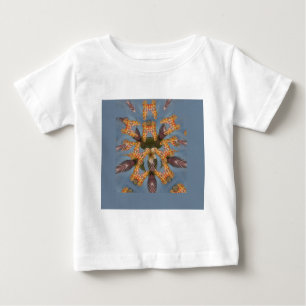 Camiseta Para Bebê Kaleidoscope Girafa Mandala: Arte Safari Abstrato