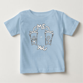 Camiseta Para Bebê Kids vs parents dynamics joke baby T-Shirt