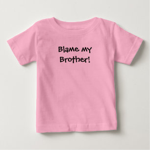 Camiseta Para Bebê KRW Culpa meu irmão!