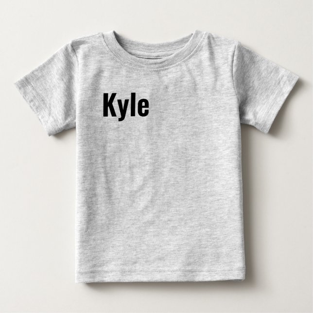 Camiseta Para Bebê Kyle Mens Name, (Frente)
