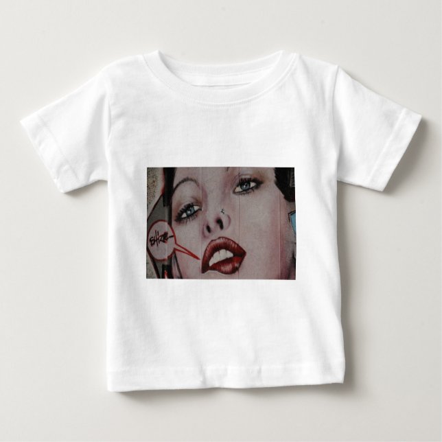 Camiseta Para Bebê Lábios vermelhos (Frente)