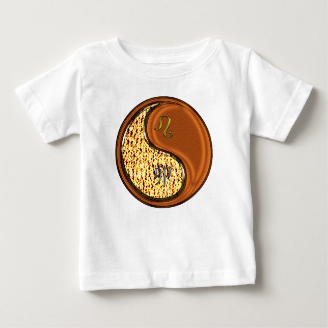 Camiseta Para Bebê Leão & Coelho de Madeira (Frente)