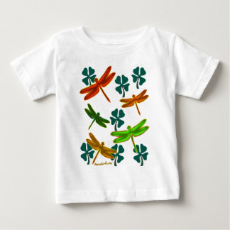 Camiseta Para Bebê Libélulas e trevos
