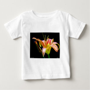 Camiseta Para Bebê Lindo Dia de Lírio II Vestuário e Presentes