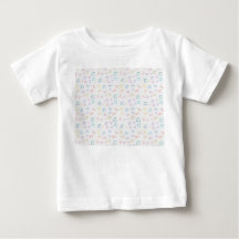 Linha de roupas com estampa floral