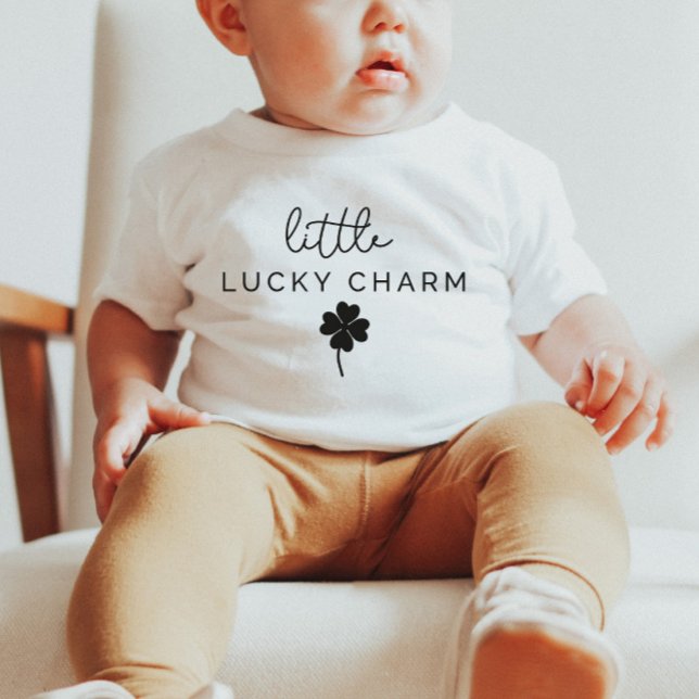 Camiseta Para Bebê Little Lucky Charm Clover (Criador carregado)