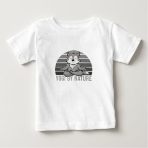 Camiseta Para Bebê Lobo engraçado e fofo fazendo ioga. poses engraçad