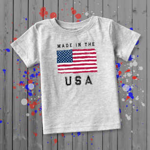 Camiseta Para Bebê "Made in USA" (Black Text) Vintage US Flag