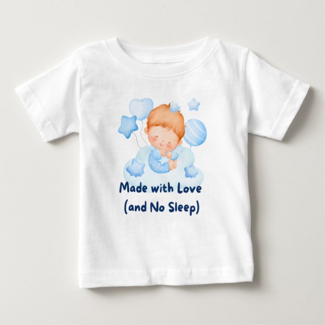 Camiseta Para Bebê 👶 "Made with Love (and No Sleep)" 💕 (Frente)