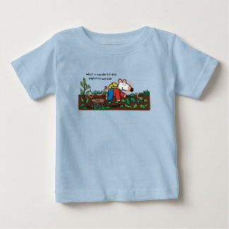 Camiseta Para Bebê Maisy Explora o Exterior com Insetos