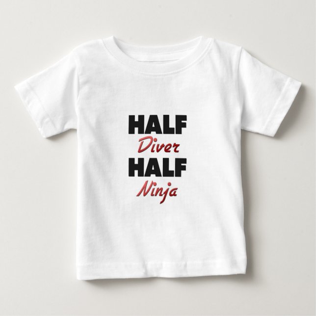 Camiseta Para Bebê Meio mergulhador meio Ninja (Frente)