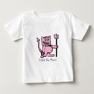 Camiseta Para Bebê menina ela é diabo