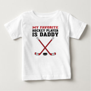 Camiseta Para Bebê Meu Jogador de Hóquei Favorito é Pai de Pentes V