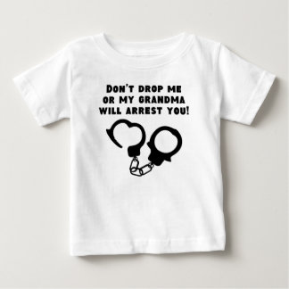 Camiseta Para Bebê Minha avó prendê-lo-á