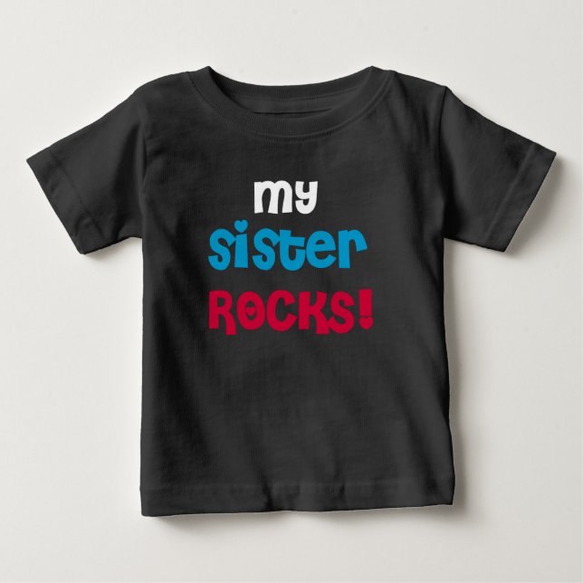 Camiseta Para Bebê Minha Irmã Rocks (Frente)