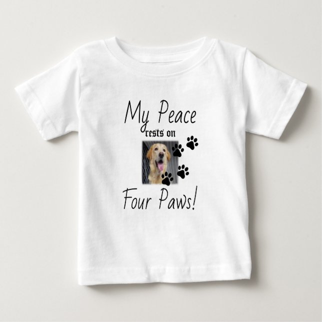 Camiseta Para Bebê Minha Paz repousa em quatro patas - citação de Pet (Frente)