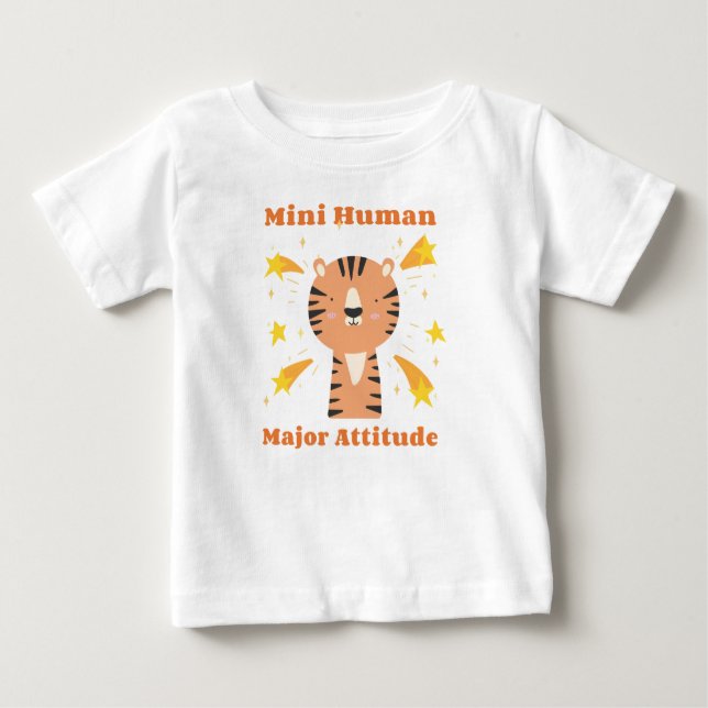 Camiseta Para Bebê Mini humano, grande atitude (Frente)