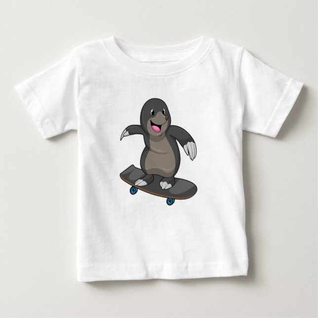 Camiseta Para Bebê Mole como skater com skate (Frente)