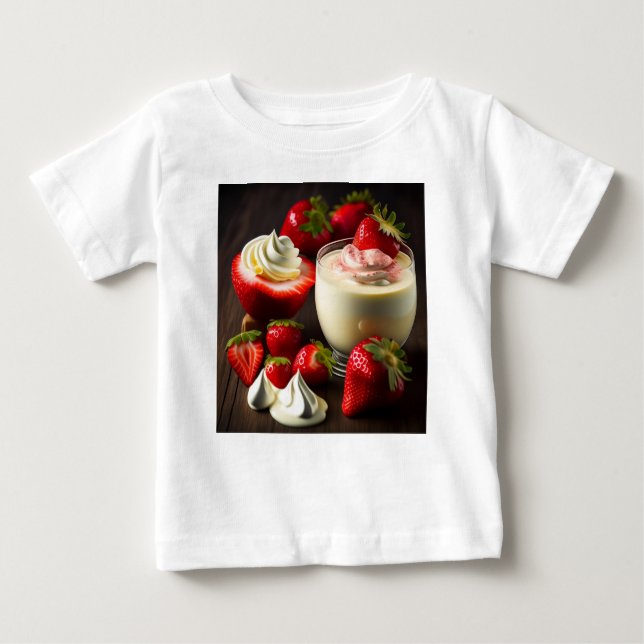 Camiseta Para Bebê Morangos com iogurte (Frente)