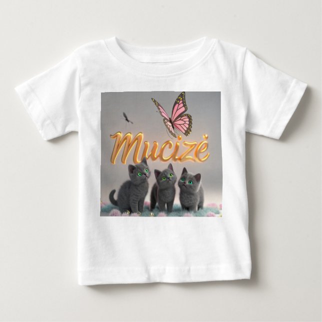 Camiseta Para Bebê "MUCİZE" — Elegância Sonhadora com Kittens e Butte (Frente)