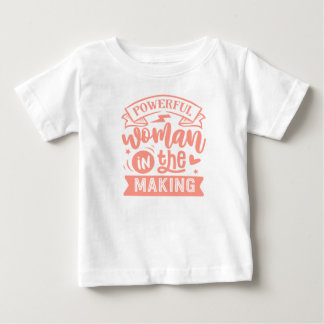 Camiseta Para Bebê Mulher poderosa no Fazer: Meninas bonitas de pêsse