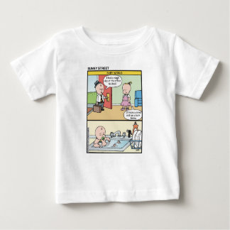 Camiseta Para Bebê Mundo do bebê da rua ensolarada