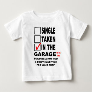 CAMISETA PARA BEBÊ NA GARAGEM (COM PAI) QUE CONSTRÓI UM HOT ROD