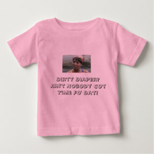 CAMISETA PARA BEBÊ NÃO É OBTIDO A HORA PARA FRALDAS SUJAS