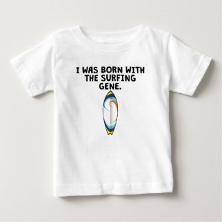Camiseta Para Bebê Nascer com o gene surfando