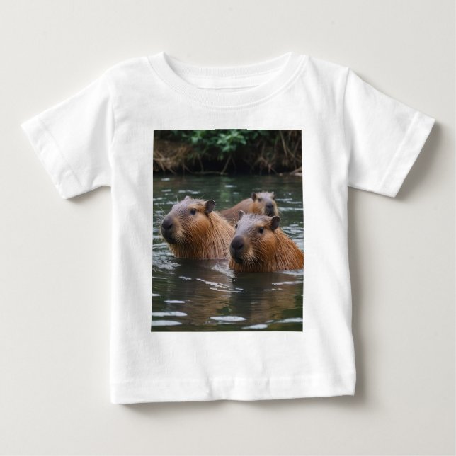 Camiseta Para Bebê Natação dos capivaras no rio,  (Frente)