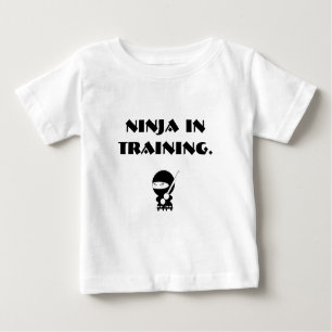 Camiseta Para Bebê Ninja em treinamento
