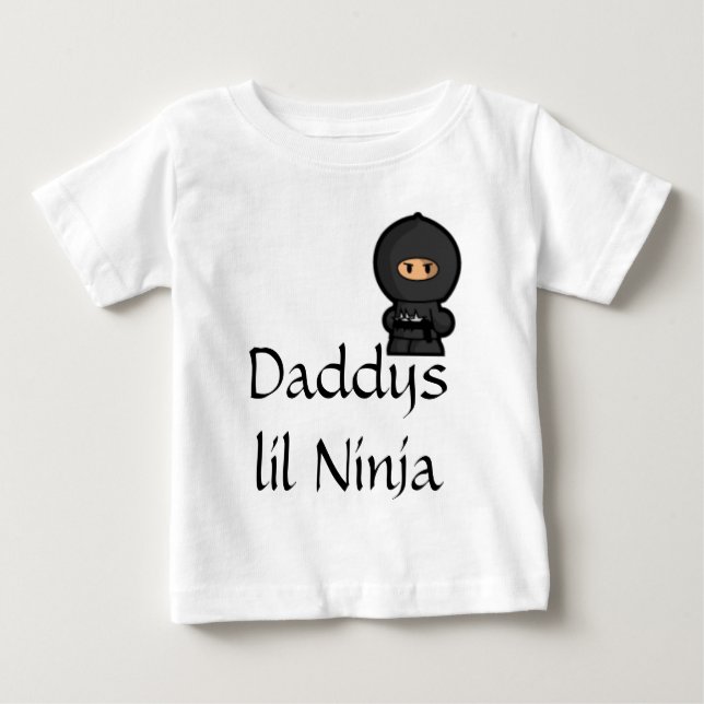 Camiseta Para Bebê Ninja Em Treinamento. (Frente)