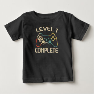 Camiseta Para Bebê Nível 1 concluído - primeiro aniversario