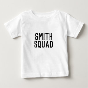 Camiseta Para Bebê Nome da Família Squad Moderno Elegante Tendência