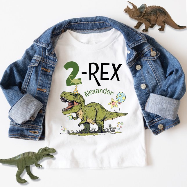 Camiseta Para Bebê Nome da Parte do Tema do Dinossauro Cudo Dinossaur (Cute 2-Rex cartoon dinosaur theme second birthday party t-shirt with kids name, T-Rex Dino, Two)