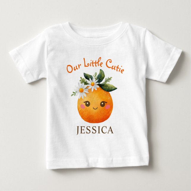 Camiseta Para Bebê Nome de Bebê Fruta Laranja Aquarela Little Cutie (Frente)