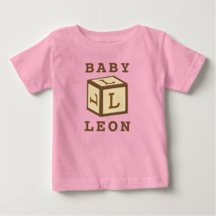 Camiseta Para Bebê Nome de Leon no Roupa americano