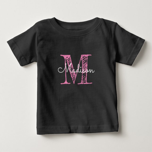 Camiseta Para Bebê Nome escondido Monograma Baby Girl T-Shirt (Frente)
