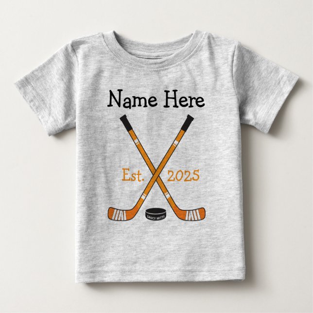 Camiseta Para Bebê Nome Personalizado do Bebê de Hockey Ano Nascer La (Frente)