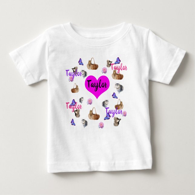Camiseta Para Bebê Nome Taylor Com Gatos E Borboletas, (Frente)