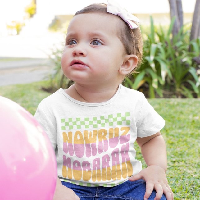 Camiseta Para Bebê Nowruz Mobarak | Feliz Ano Novo Iraniano (Nowruz Mobarak | Happy Iranian New Year Baby T-Shirt)