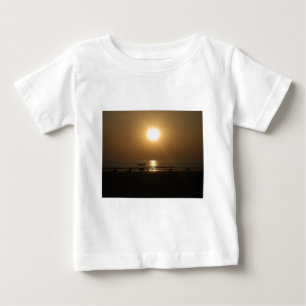 Camiseta Para Bebê O amor é o que me dá energia