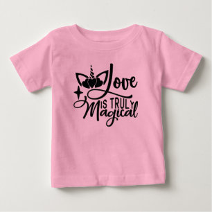 Camiseta Para Bebê O Amor É Verdadeiramente Unicórnio Mágico Rosa Beb