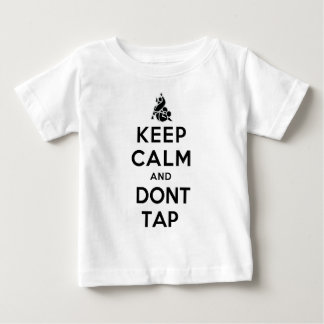 Camiseta Para Bebê o keepcalm não bate