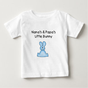 Camiseta Para Bebê O Pequeno Coelhinho de Nana Azul e Papai