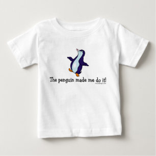 Camiseta Para Bebê O pinguim fez-me fazê-lo!