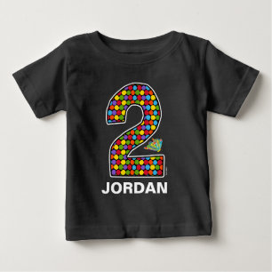 Camiseta Para Bebê O segundo aniversário Chalkboard de lagarta famint